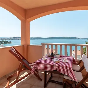 Tonina , Trogir Croatia